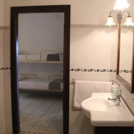Casa Golloi Apartment *